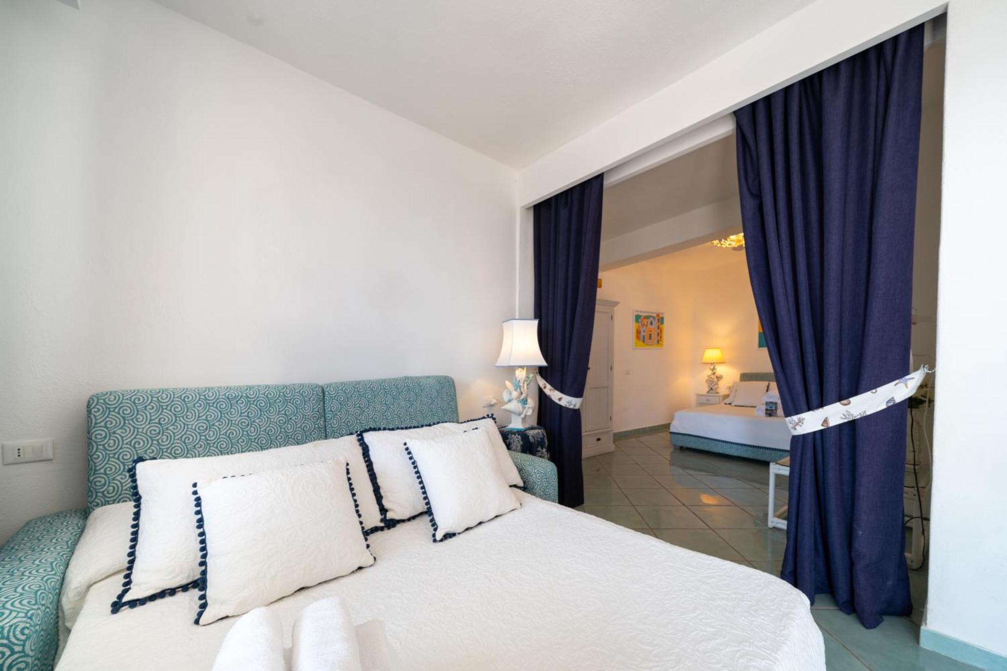 Relais Bijoux Ischia Bed & Breakfast Bagian luar foto