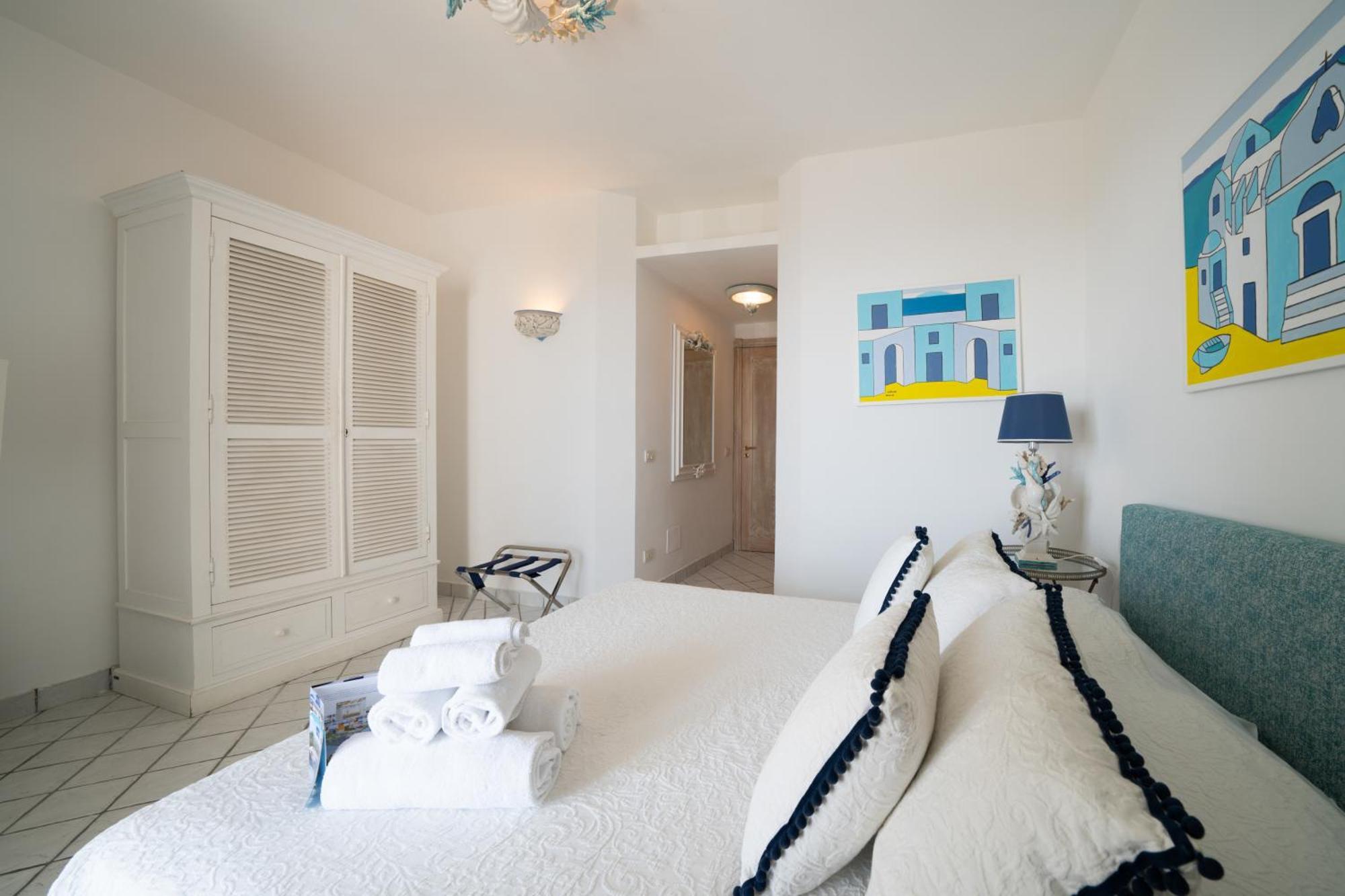 Relais Bijoux Ischia Bed & Breakfast Bagian luar foto