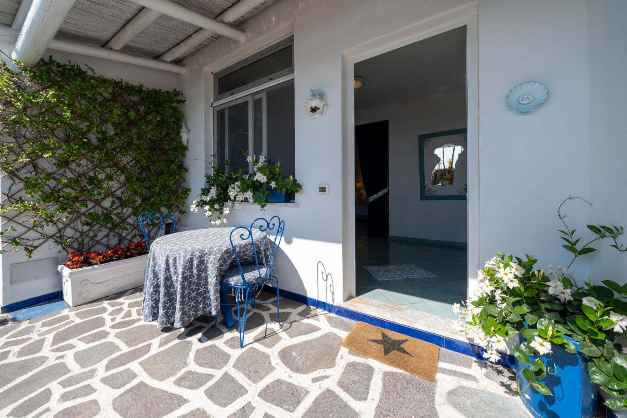 Relais Bijoux Ischia Bed & Breakfast Bagian luar foto