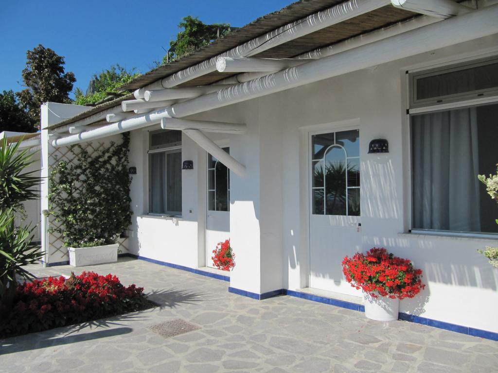 Relais Bijoux Ischia Bed & Breakfast Bagian luar foto